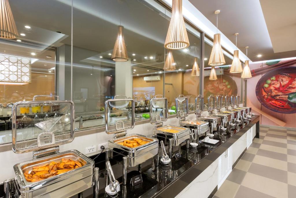 09 Nights Luxurious Stay in Khao Lak and Heart-Warming Elephant Encounters in Elephant Hills with flight & transfers