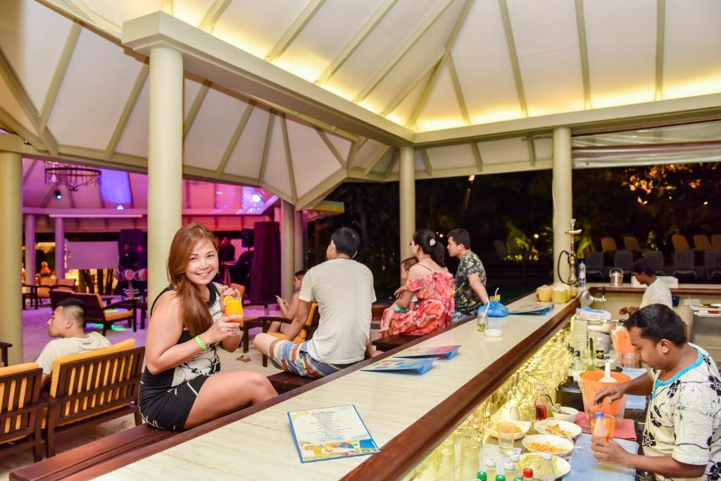 Dream Maldives Getaway: 7 Nights Adaaran Select Hudhuranfushi All Inclusive Premium Combined Return Speedboat Transfer included Price starting from £1,599pp