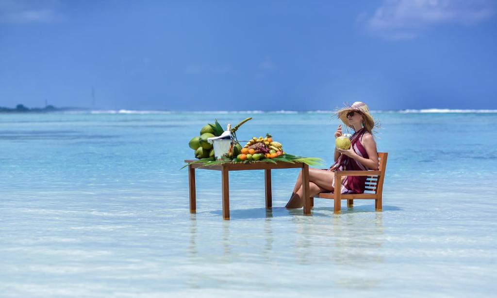 Dream Maldives Getaway: 7 Nights Adaaran Select Hudhuranfushi All Inclusive Premium Combined Return Speedboat Transfer included Price starting from £1,599pp