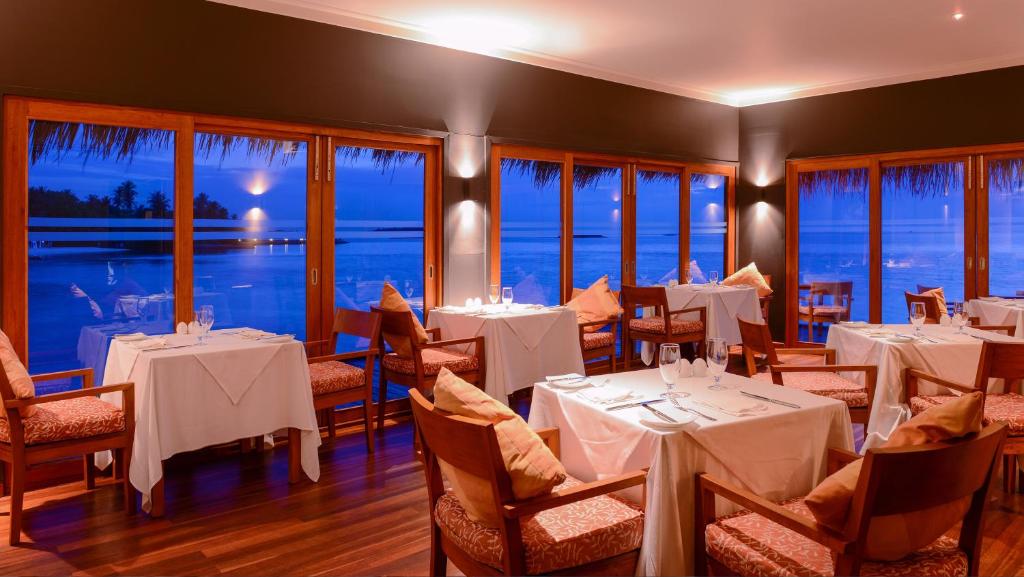 Dream Maldives Getaway: 7 Nights Adaaran Select Hudhuranfushi All Inclusive Premium Combined Return Speedboat Transfer included Price starting from £1,599pp