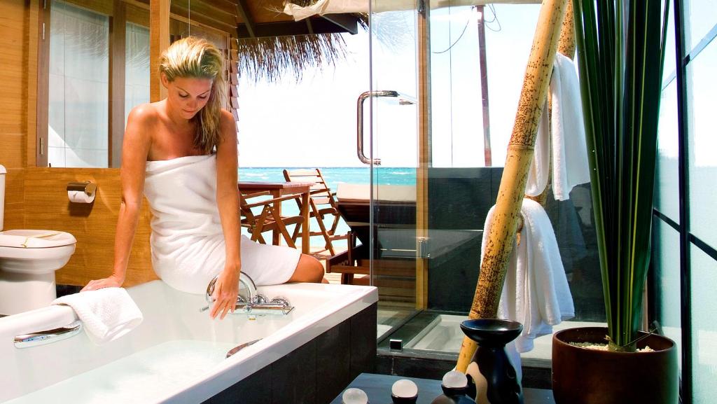 Dream Maldives Getaway: 7 Nights Adaaran Select Hudhuranfushi All Inclusive Premium Combined Return Speedboat Transfer included Price starting from £1,599pp