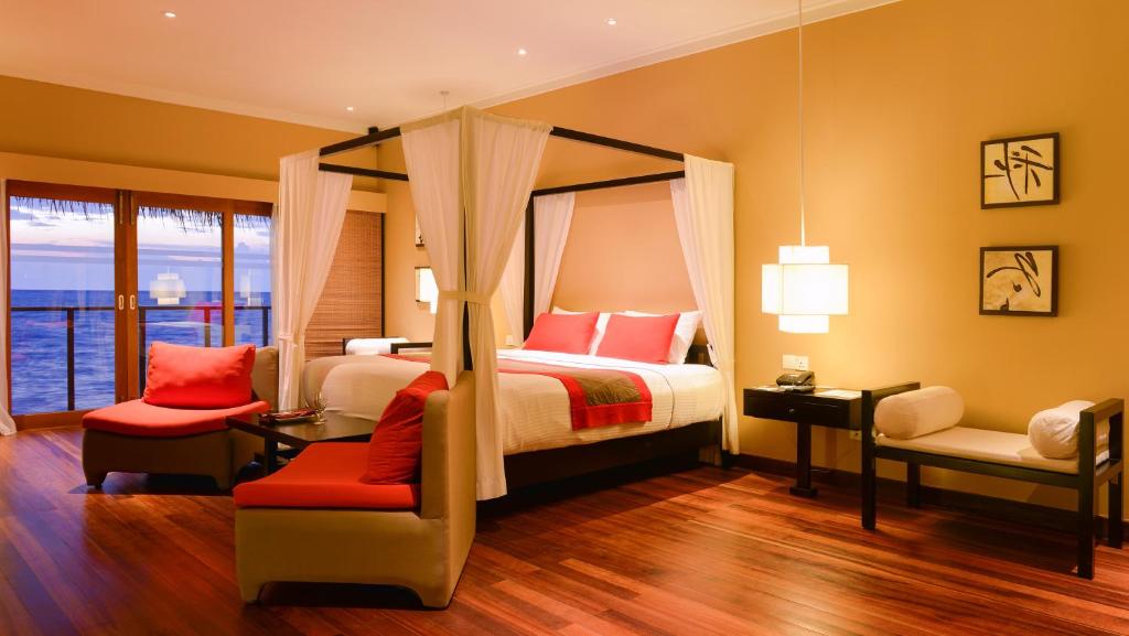 Dream Maldives Getaway: 7 Nights Adaaran Select Hudhuranfushi All Inclusive Premium Combined Return Speedboat Transfer included Price starting from £1,599pp