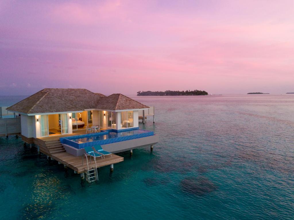 THE ULTIMATE MALDIVES FAMILY HOLIDAY 7 Nights in 5★ Kandima Maldives FROM ONLY £5,799 PER FAMILY