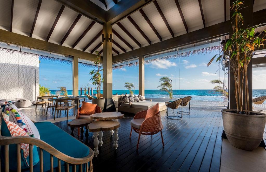 06 Nights Holiday Deal || Grand Park Kodhipparu Maldives