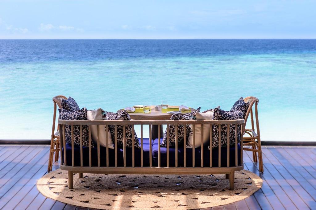 06 Nights Holiday Deal || Grand Park Kodhipparu Maldives