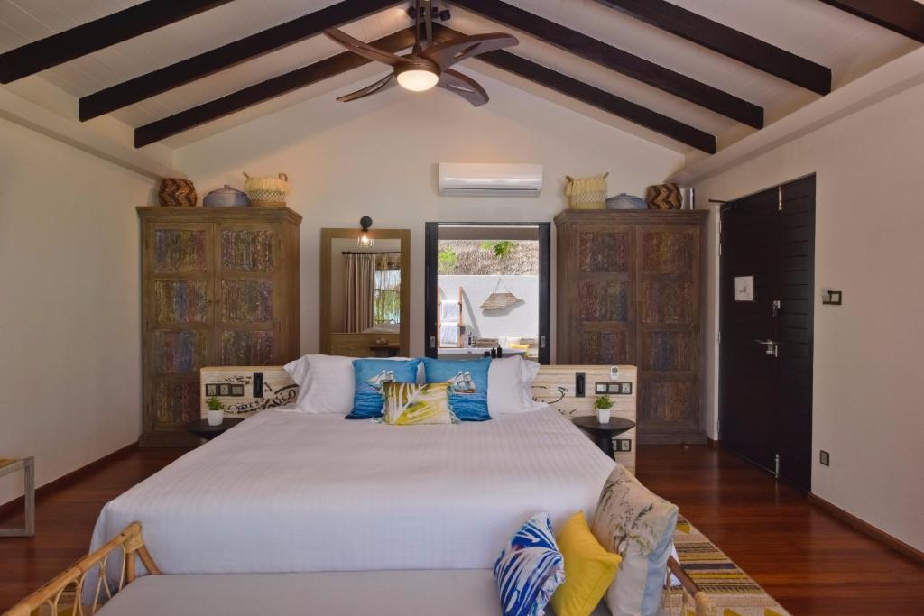 06 Nights Holiday Deal || Grand Park Kodhipparu Maldives