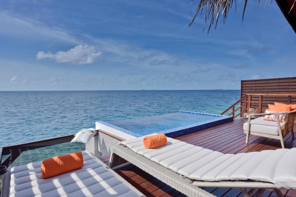 06 Nights Holiday Deal || Grand Park Kodhipparu Maldives