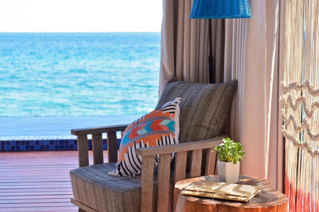 06 Nights Holiday Deal || Grand Park Kodhipparu Maldives