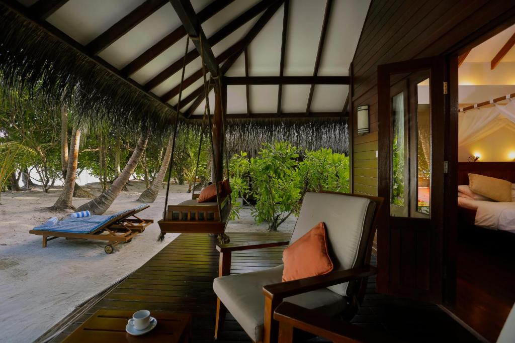 “07 Nights Holiday in Medhufushi Island Resort with Beach villa & Water villa” Starting From £1999pp