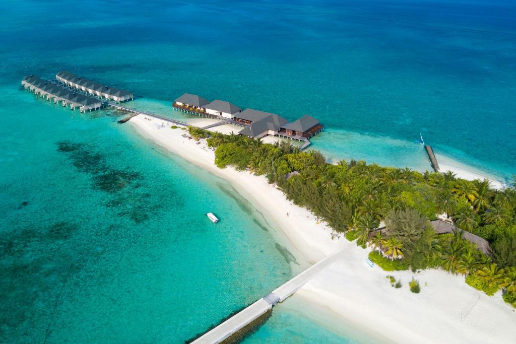 10 Nights Luxury Holiday Trip to Maldives || Dubai Starting from £1,595 pp