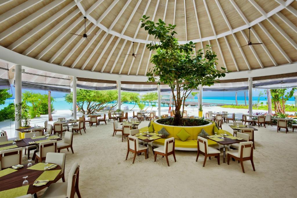 THE ULTIMATE MALDIVES FAMILY HOLIDAY 7 Nights in 5★ Kandima Maldives FROM ONLY £5,799 PER FAMILY