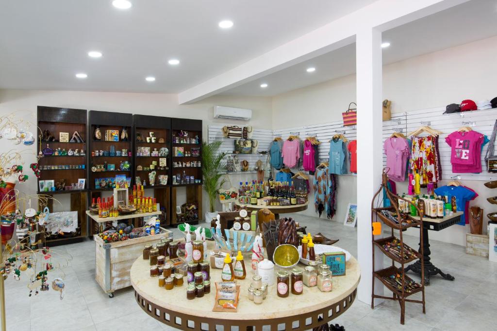 Explore the enchanting Antigua Attractions on a Fantastic 07 Night Getaway, all for just £1799pp