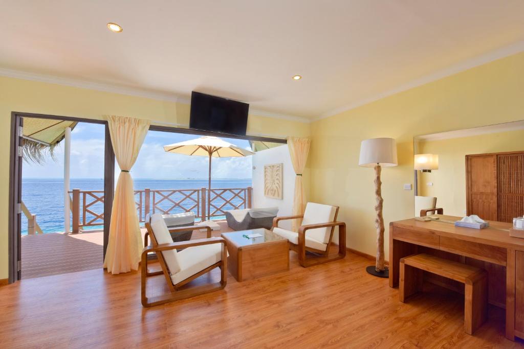 DREAMLAND MALDIVES COUPLE ESCAPE 14 Nights in Paradise All-Inclusive, Price starting From £5,949 Per Couple