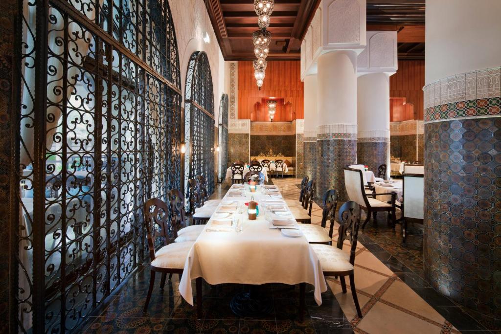 05 Nights Family Odyssey at jumeirah zabeel saray, Dine around Half Board