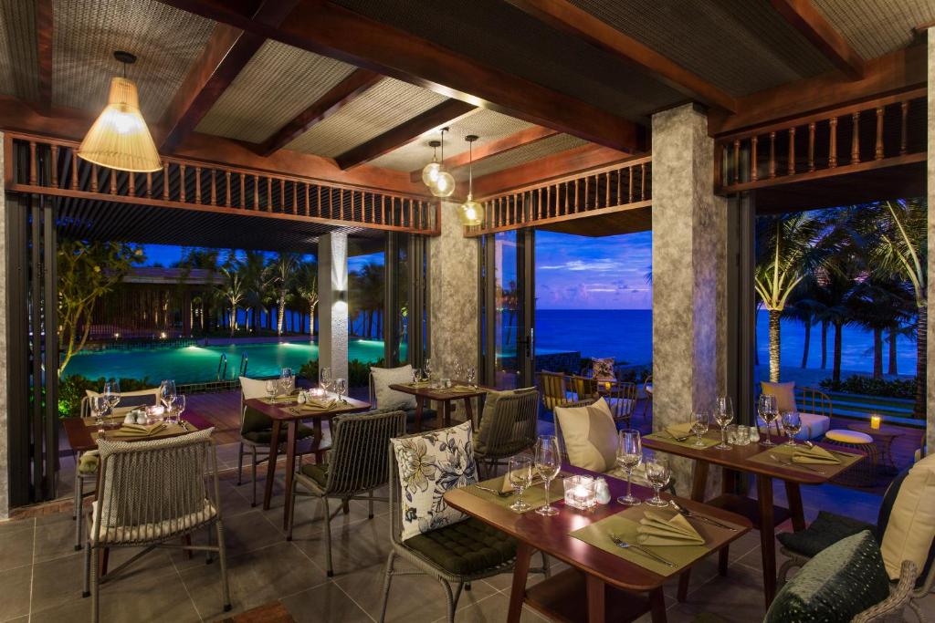 Discover the best of Vietnam and Cambodia with 12 nights of luxury for £1549pp – Silverland Sakyo, Dusit Princess Moonrise & White Mansion Legend await – accommodation and transfers included