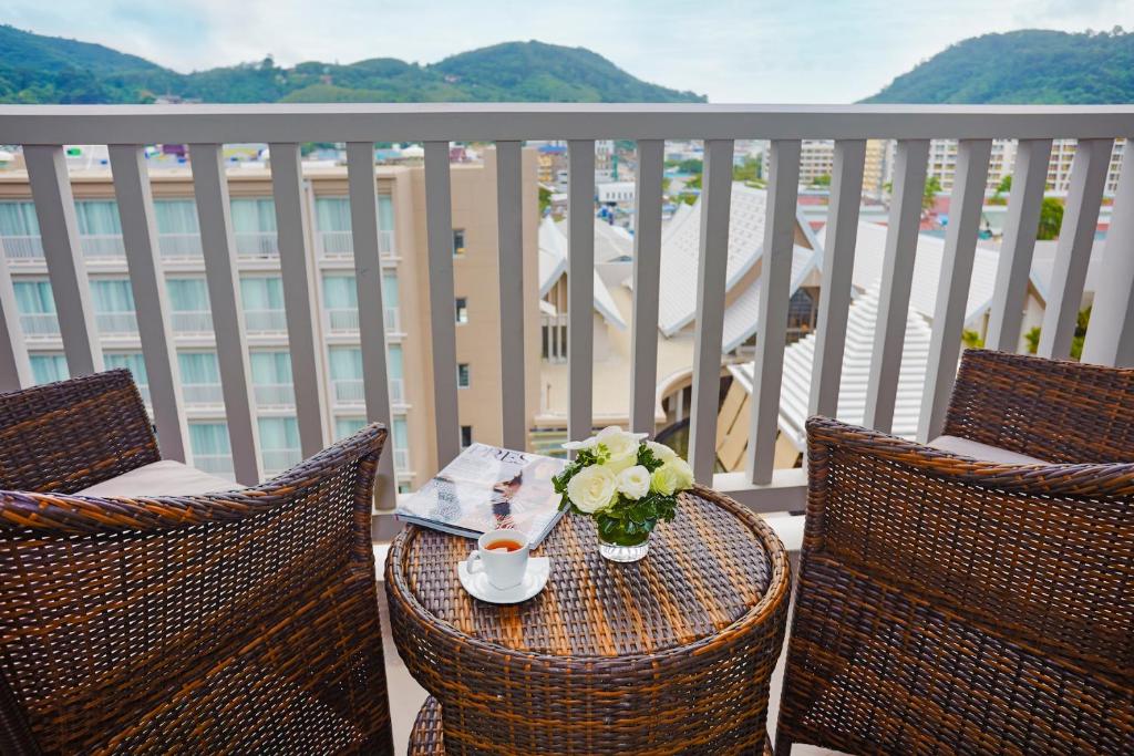 10 nights’ twin centre holiday at ??? ???? ??? ?????? & ????? ??????? ?????? ??????,