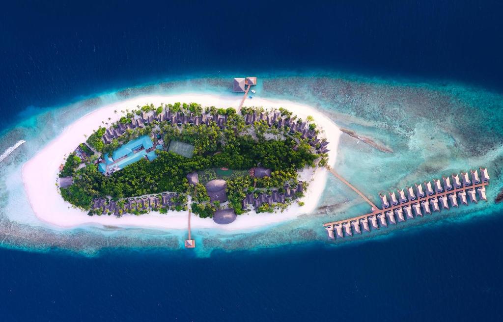 DREAMLAND MALDIVES COUPLE ESCAPE 14 Nights in Paradise All-Inclusive, Price starting From £5,949 Per Couple