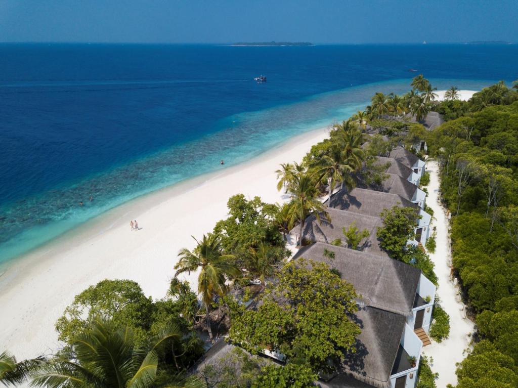 DREAMLAND MALDIVES COUPLE ESCAPE 14 Nights in Paradise All-Inclusive, Price starting From £5,949 Per Couple