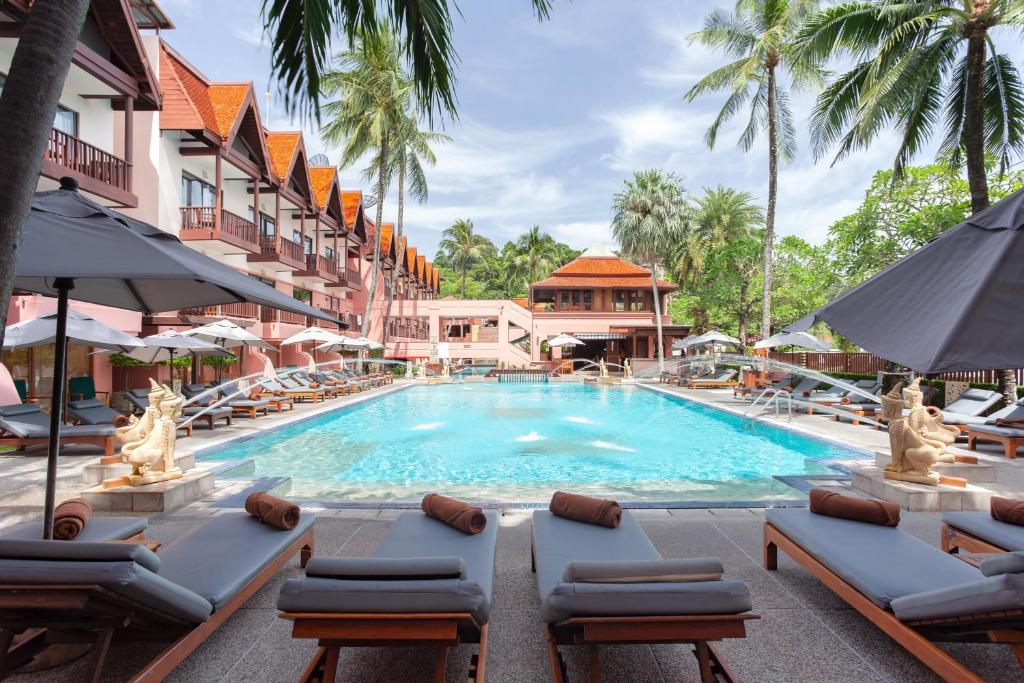 “09 Nights Splendid Holiday offer to experience Bangkok City Vibes and Phuket Beach Bliss”