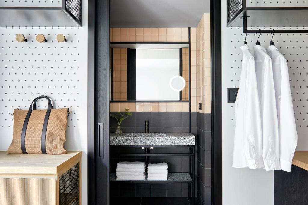 This isn’t your average Eurotrip deal. 4 iconic cities: Prague • Krakow • Budapest • Berlin price starting from just £1199pp