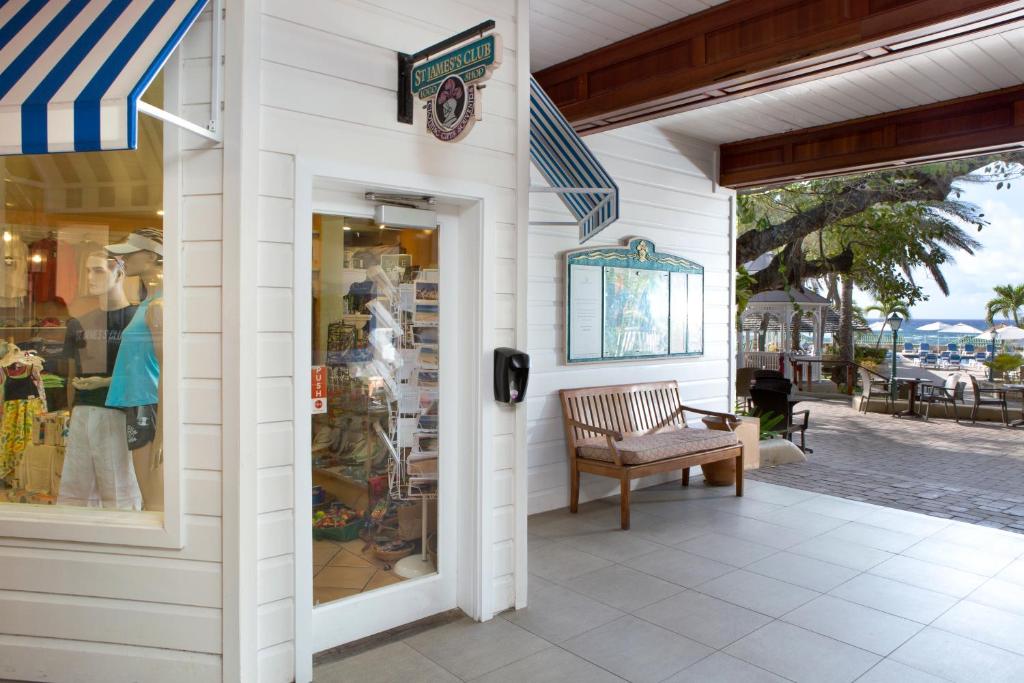 Dream Vacation Getaway: 07 Nights in St. James’s Club Antigua – All Inclusive Luxury