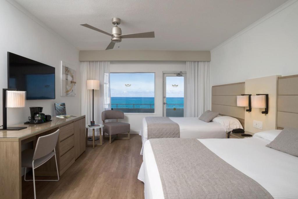Twin City Deluxe Deal Punta Cana || Miami
