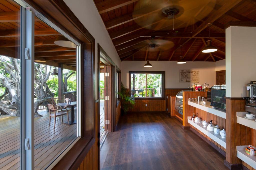 Dream Vacation Getaway: 07 Nights in St. James’s Club Antigua – All Inclusive Luxury