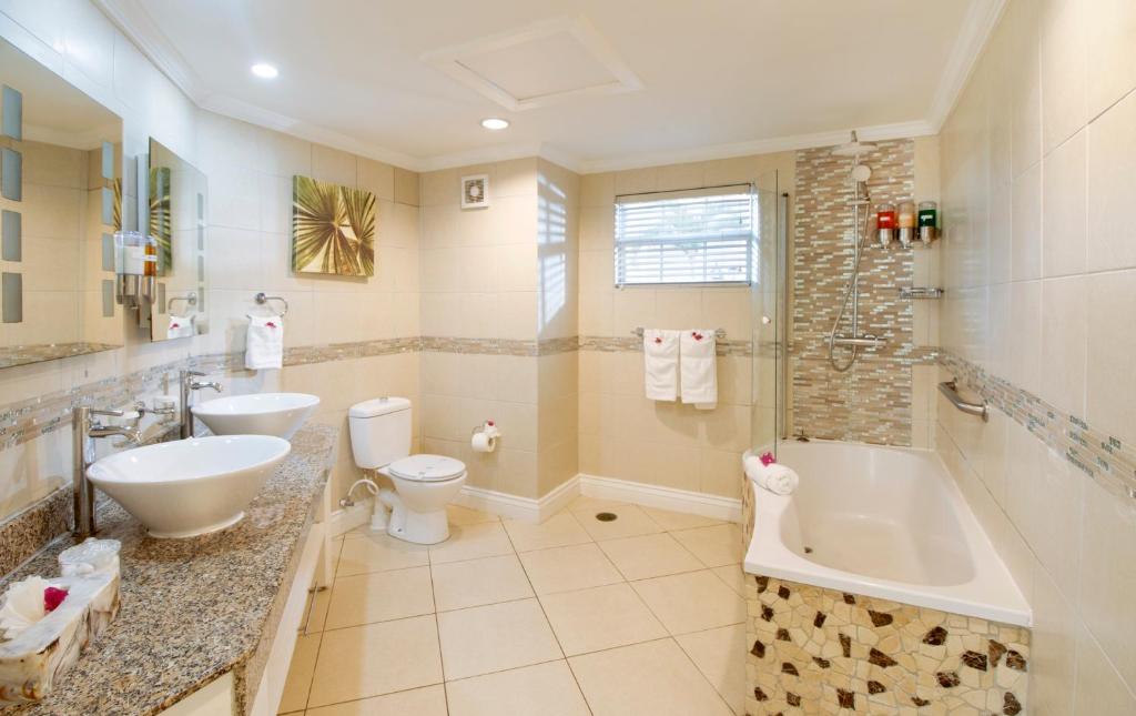 Recharge and Unwind: 07 Nights of All-Inclusive Stay at Bay Garden Beach Resort,