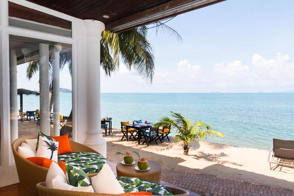 PHUKET KHAO LAK KOH YAO NOI KRABI 28 NIGHTS FROM £1,849PP £49PP DEPOSIT 4 TOP-RATED RESORTS • FLIGHTS • TRANSFERS • BAGGAGE INCLUDED