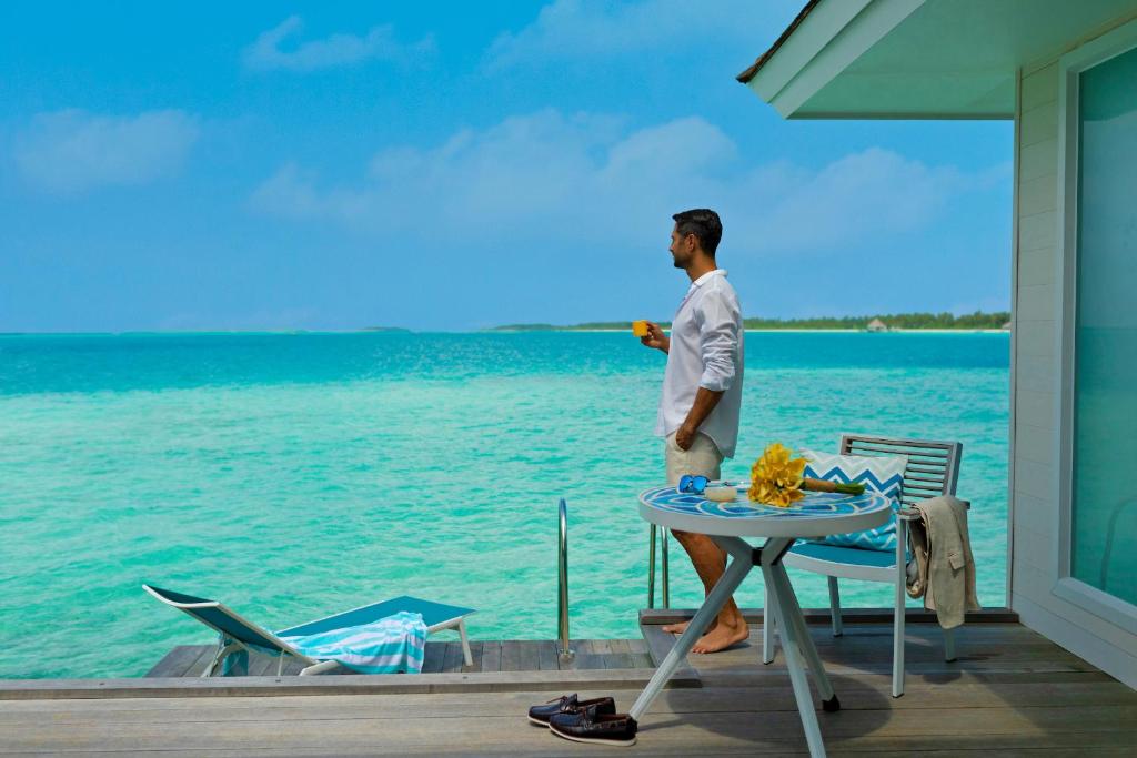 THE ULTIMATE MALDIVES FAMILY HOLIDAY 7 Nights in 5★ Kandima Maldives FROM ONLY £5,799 PER FAMILY
