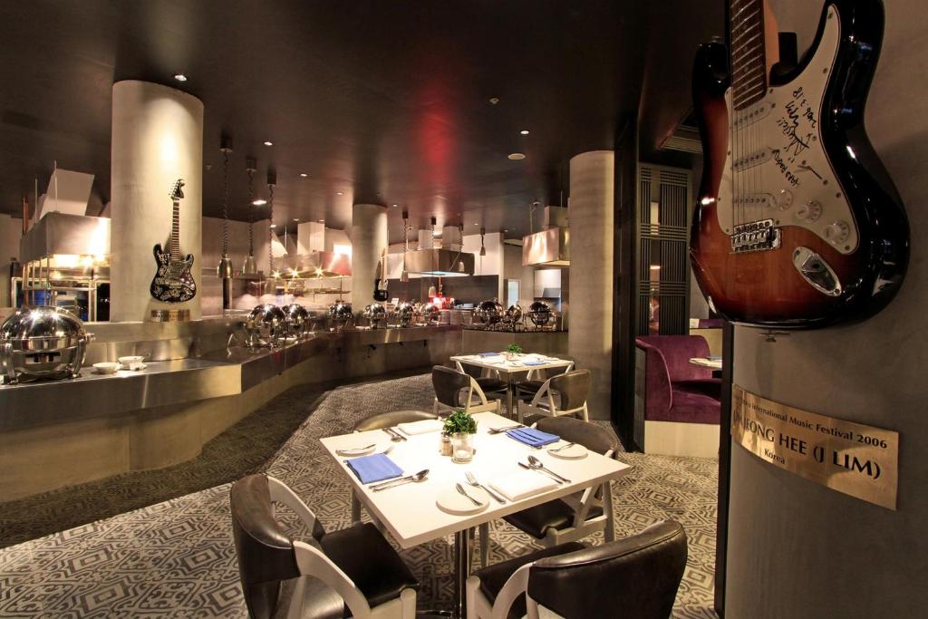 10 Nighs holiday deal to explore Bangkok, Pattaya & Koh Lipets exclusive in the heart of Thailand