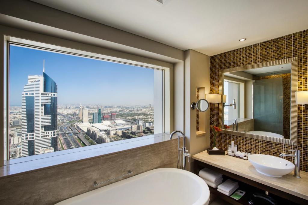 Experince the best new year celebration with a 3-nights stay at Tower Plaza Hotel, Dubai.” with flights & Transfers @ £969 pp