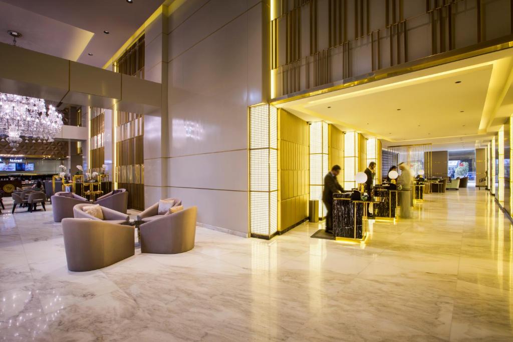 Experince the best new year celebration with a 3-nights stay at Tower Plaza Hotel, Dubai.” with flights & Transfers @ £969 pp