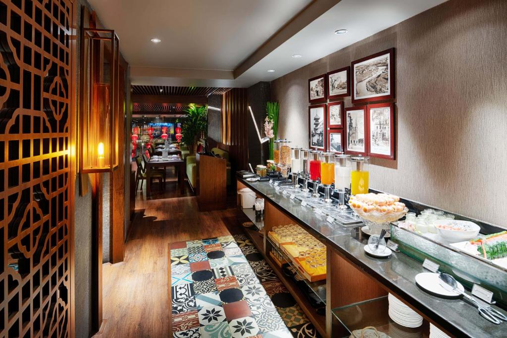 Discover the best of Vietnam and Cambodia with 12 nights of luxury for £1549pp – Silverland Sakyo, Dusit Princess Moonrise & White Mansion Legend await – accommodation and transfers included