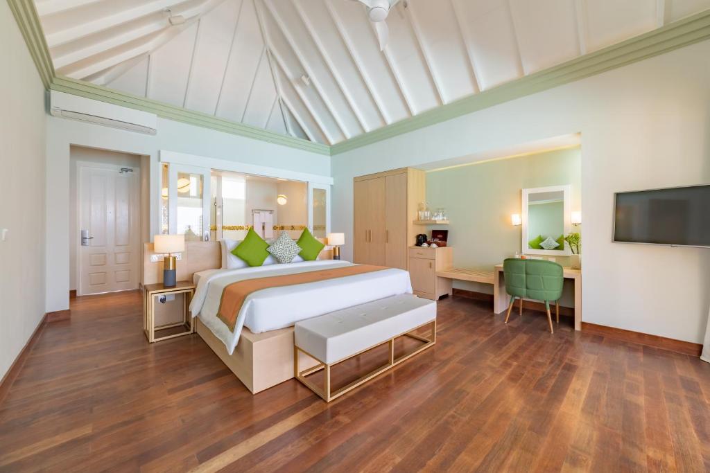 Family, Deal Extravaganza: 07 Nights Stay at Grand Water Villa Maldives for (2 Adults + 2 Kids up to 14.99 years),w/flights and transfers