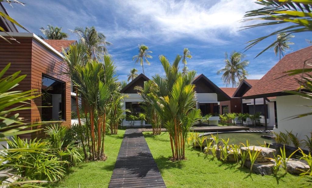 PHUKET KHAO LAK KOH YAO NOI KRABI 28 NIGHTS FROM £1,849PP £49PP DEPOSIT 4 TOP-RATED RESORTS • FLIGHTS • TRANSFERS • BAGGAGE INCLUDED