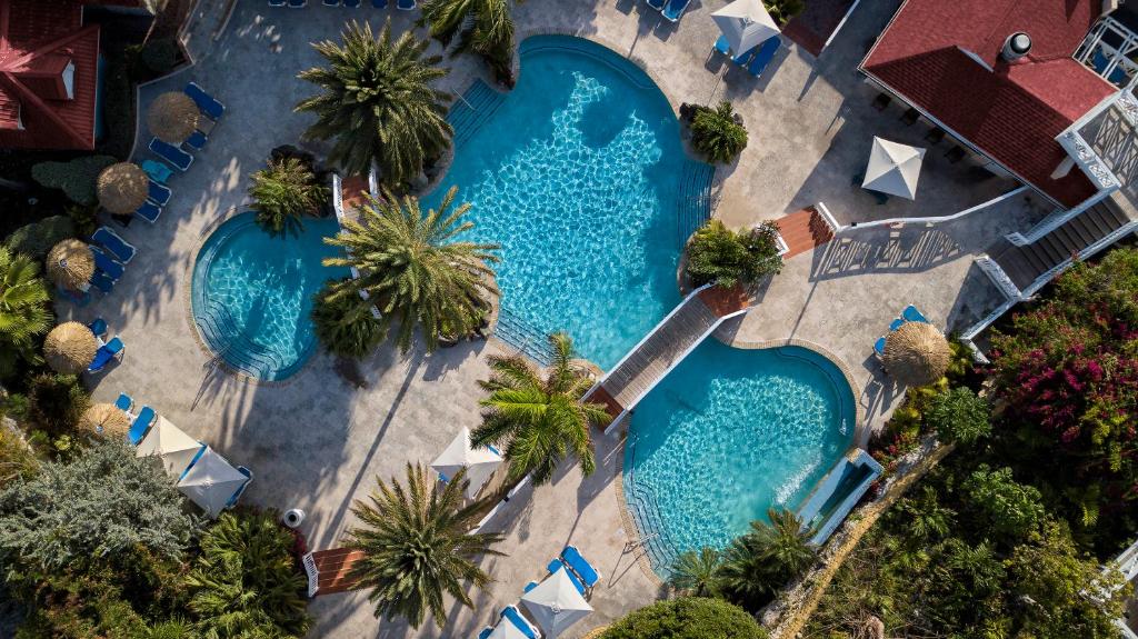 Explore the enchanting Antigua Attractions on a Fantastic 07 Night Getaway, all for just £1799pp