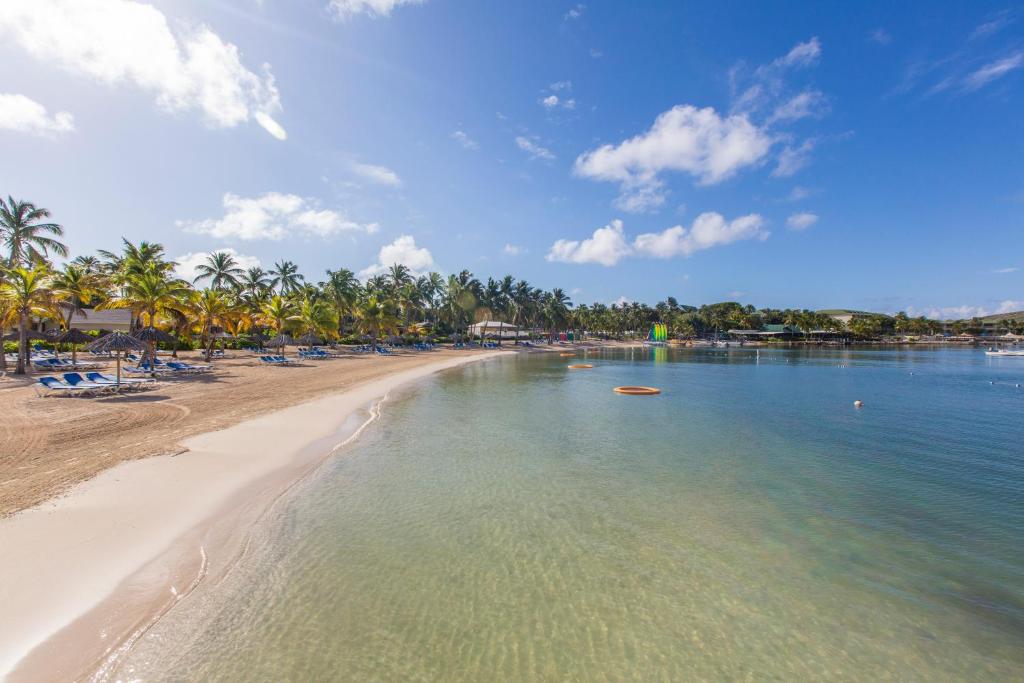 Dream Vacation Getaway: 07 Nights in St. James’s Club Antigua – All Inclusive Luxury