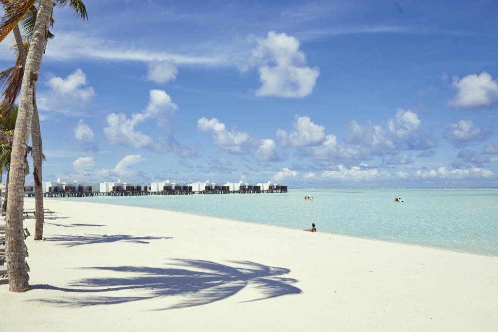 Exclusive 10 Nights Dubai + All-Inclusive Maldives Summer 2026 price starting from £1899pp