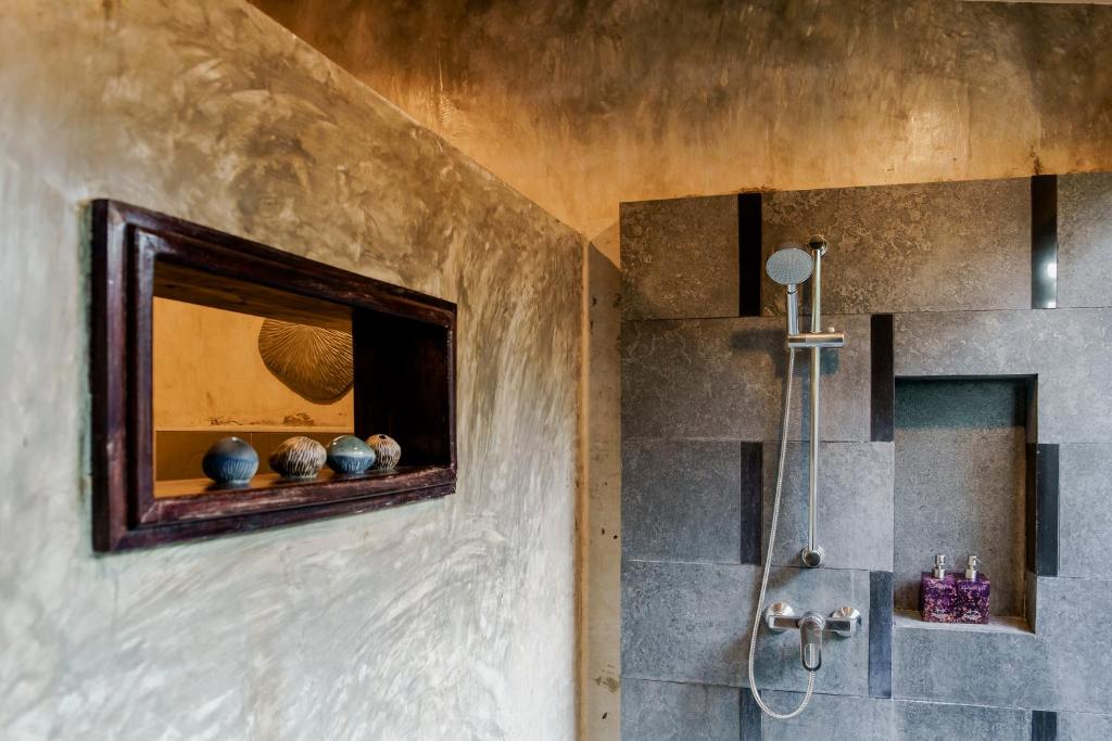 10 nights Island Hopping Thailand’s Best-Kept Secrets Revealed! “Koh Chang, Koh Khood, Koh Mask,