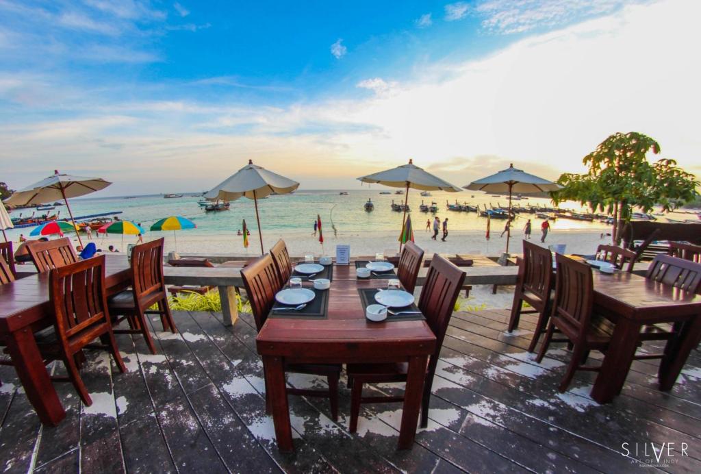 10 Nighs holiday deal to explore Bangkok, Pattaya & Koh Lipets exclusive in the heart of Thailand