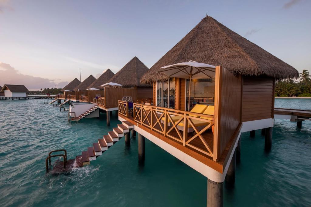 10 Nights Holiday at Mercure Maldives Koddoo & Jumeirah Zabeel Saray with All Inclusive