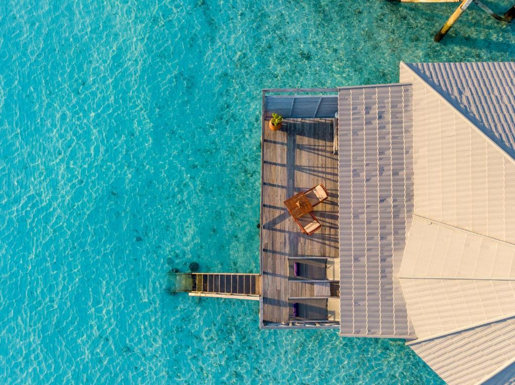 09 Nights Holiday at Komandoo Island Resort & Spa And JA Ocean View With Beach Villa