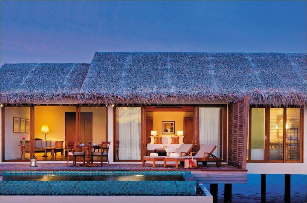 Take advantage of a 40% discount on a trip to the opulent Maldives