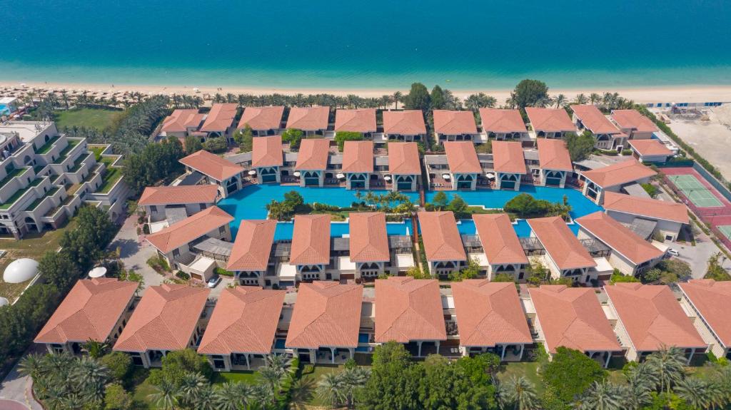 05 Nights Family Odyssey at jumeirah zabeel saray, Dine around Half Board