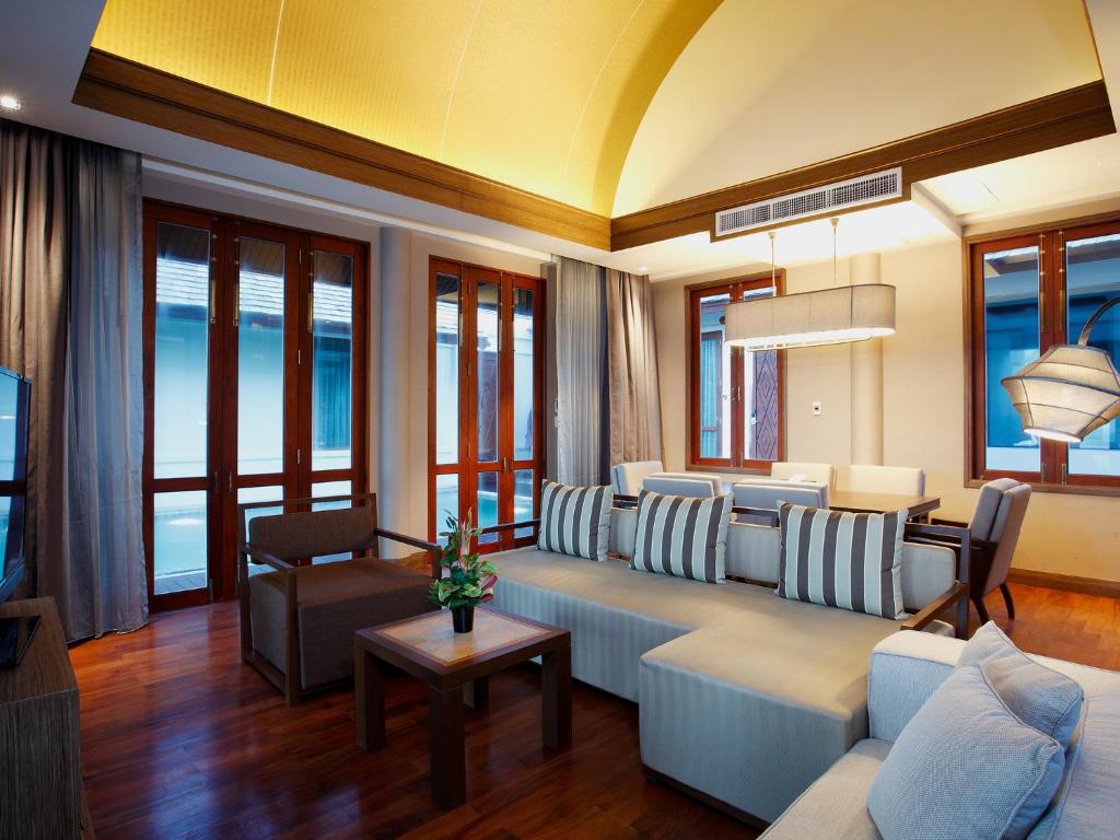 10 Nights Holiday at Deevana Resort & Spa Patong and Graceland Beach Resort Khao Lak