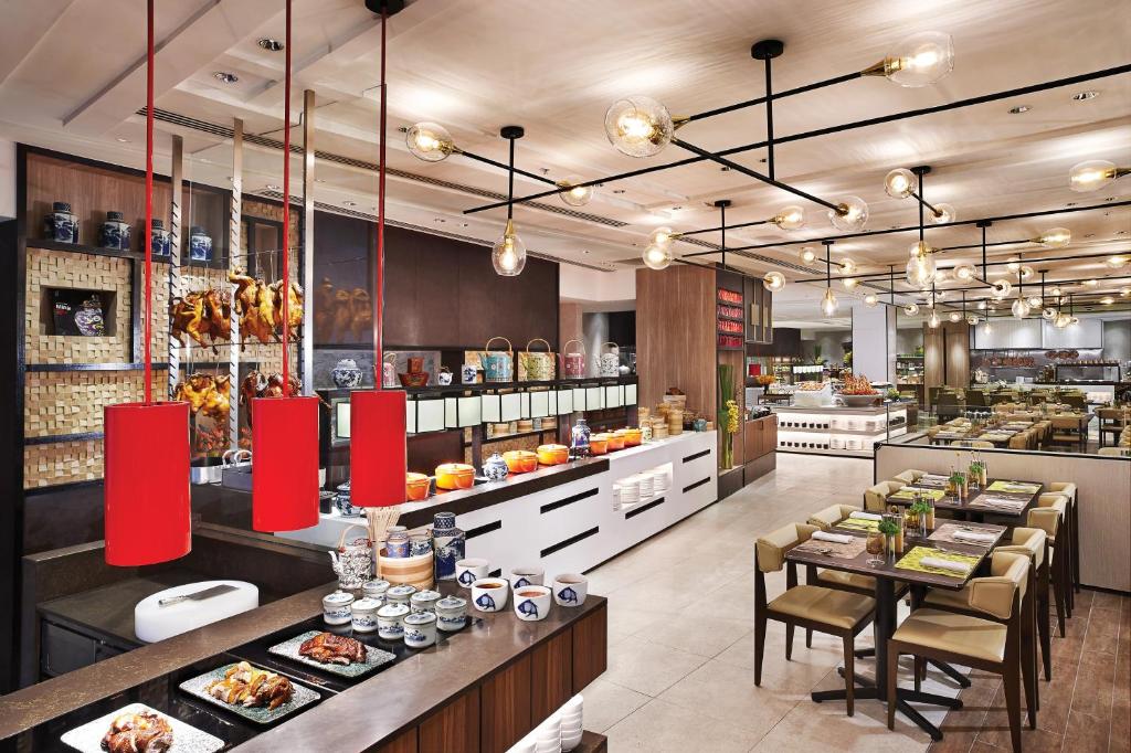 “10 Nights of Cultural Adventure in Kuala Lumpur, Singapore, and Bali”