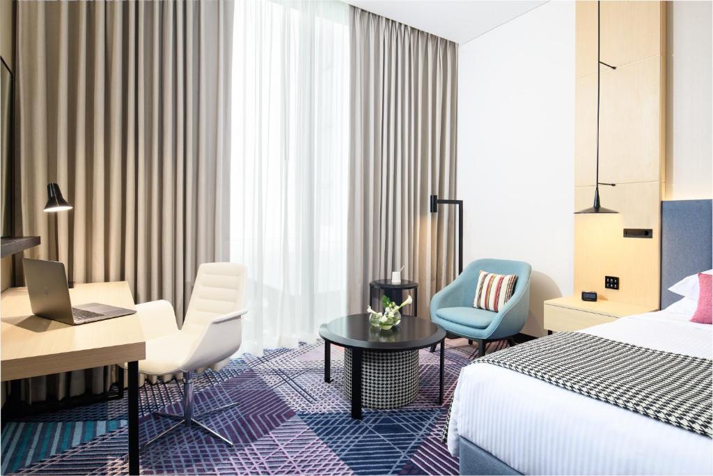 Embark on a 14 Night Journey through Dubai, Bangkok, Singapore & Bali Just £1599pp