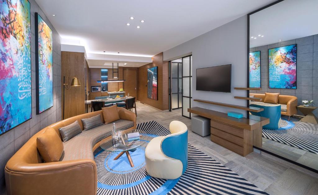 Experience the Magic of Dubai and the Maldives on a 10 Night Holiday with All Inclusive Plus