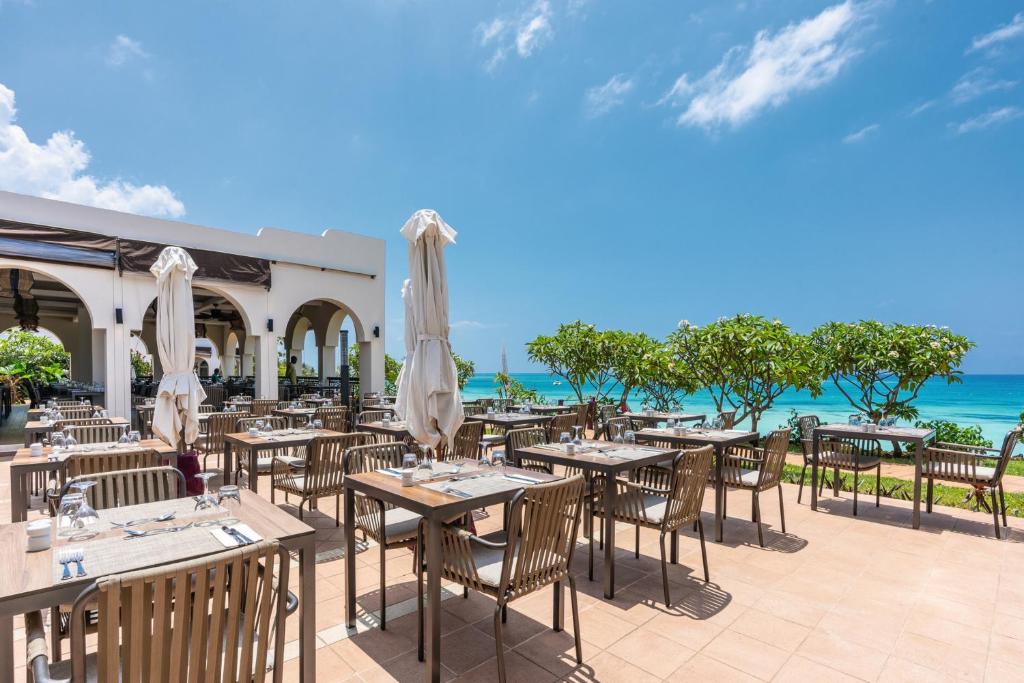 TANZANIA SAFARI (TARANGIRE & NGORONGORO) + ZANZIBAR BEACH – 10 NIGHTS FROM £2,799pp